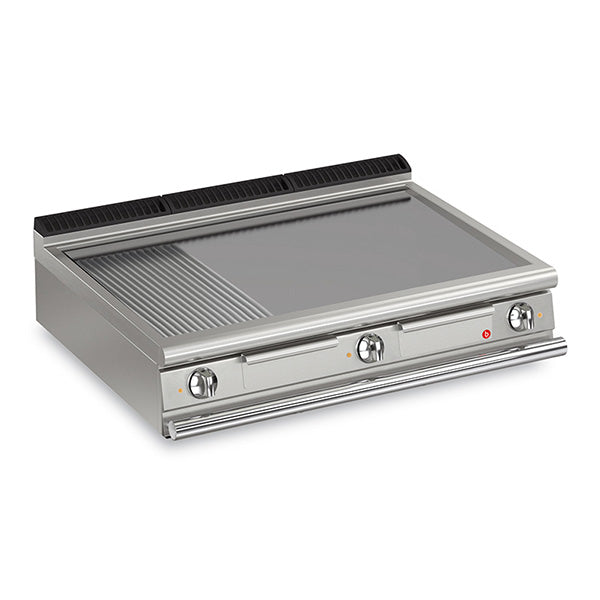 Q90FT/E1220 3 Burner Electric Fry Top With 2/3 Smooth 1/3 Ribbed Mild Steel Plate And Thermostat Control