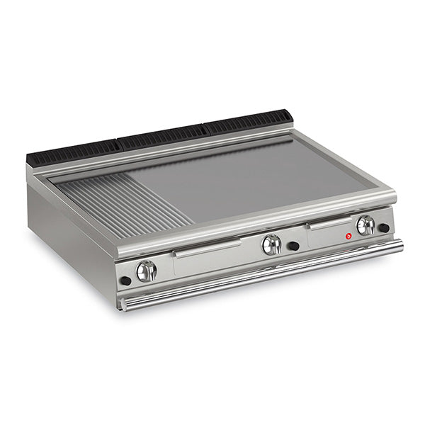 Q90FTT/G1220 3 Burner Gas Fry Top With 2/3 Smooth 1/3 Ribbed Mild Steel Plate And Thermostat Control